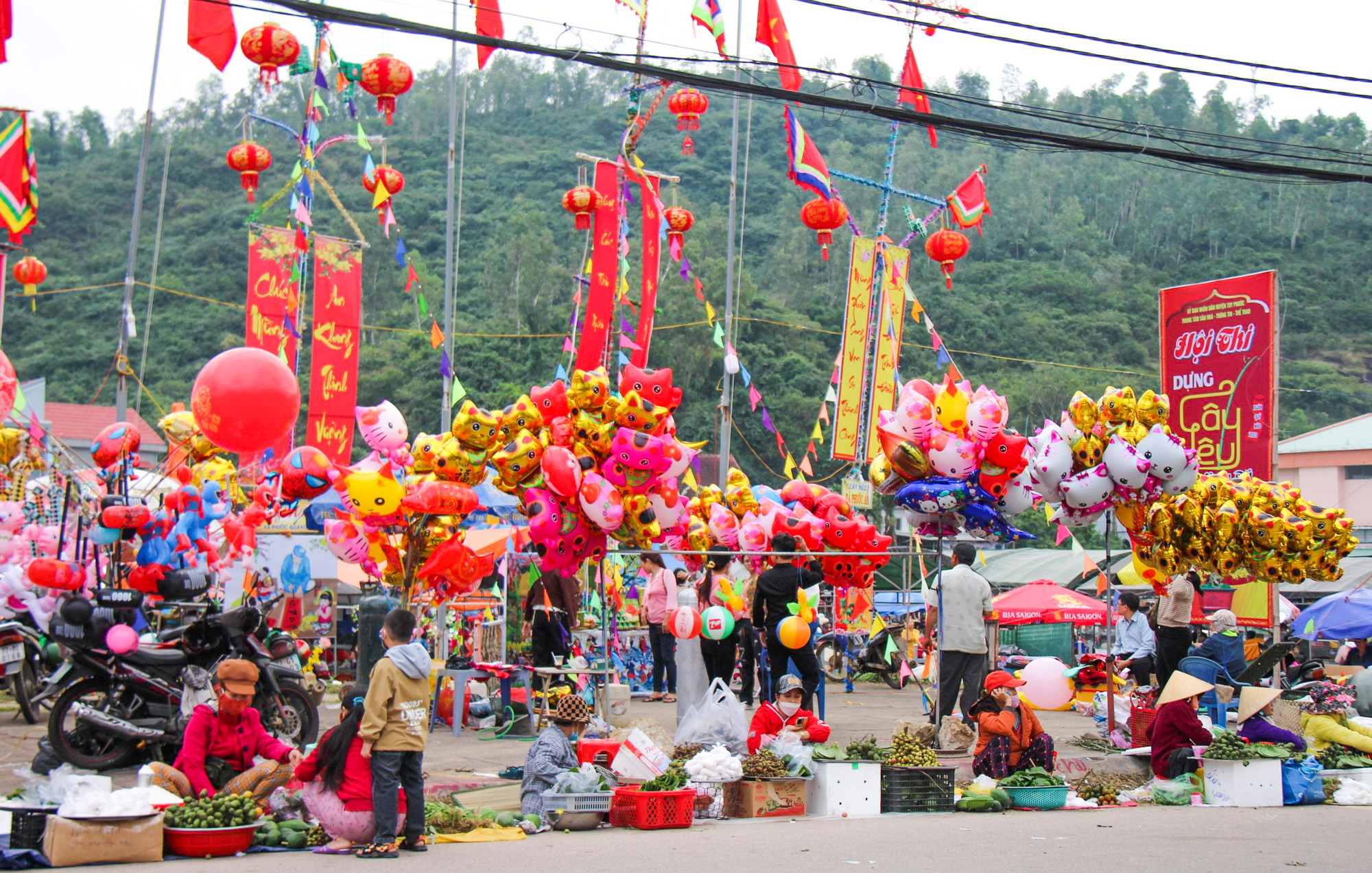 Chợ Tết quê tôi